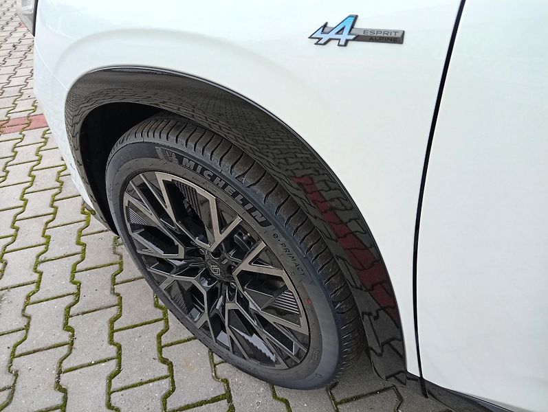 Renault Austral (2026) esprit ALPINE full hybrid 200 - fotka 8 z 28