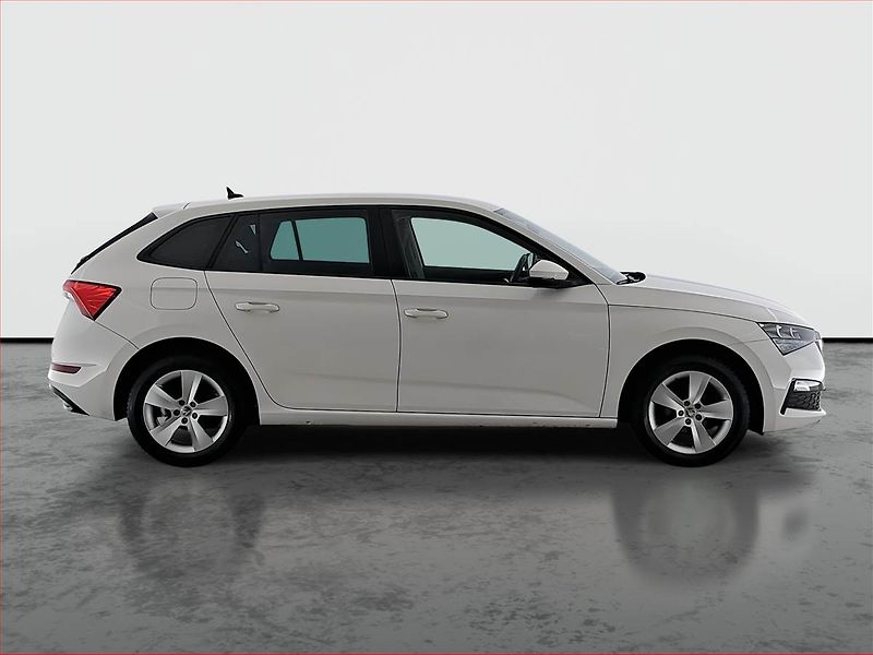 Volkswagen Golf (2018) 1.0 TSI, Tempomat - fotka 6 z 15