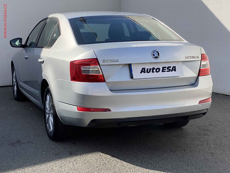 Škoda Octavia (2016) 1.6 TDi, 1.maj,ČR, Ambition - fotka 6 z 17