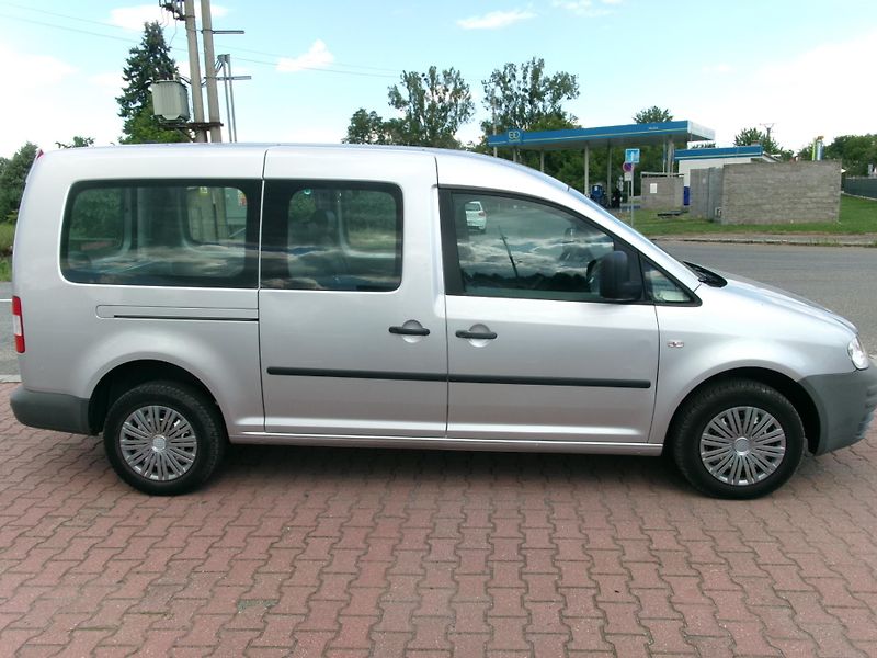 Volkswagen Caddy (2009) 1,9TDI KLIMA invalid.rampa - fotka 5 z 29