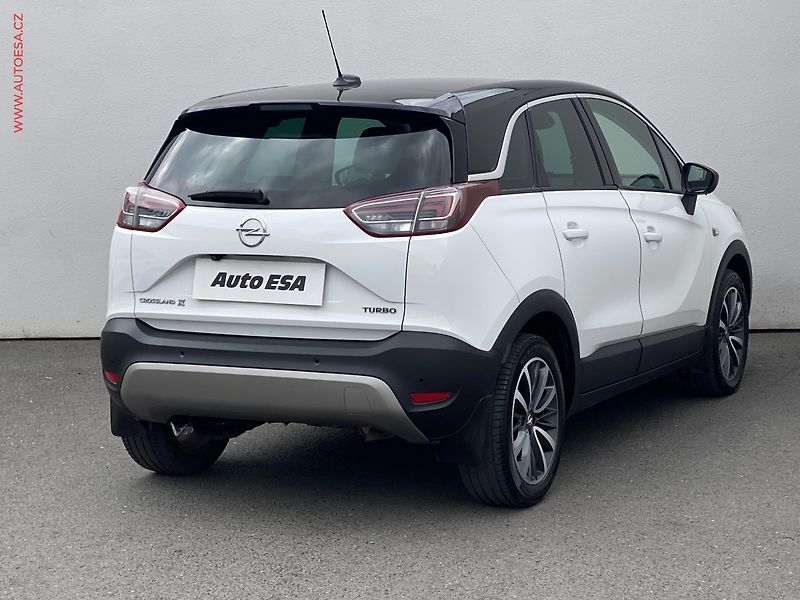 Opel Crossland X (2017) 1.2 T, Innovation - fotka 4 z 17