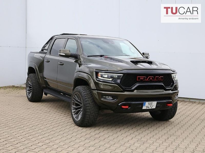 RAM 1500 (2021) TRX 6.2 V8 - fotka 2 z 48