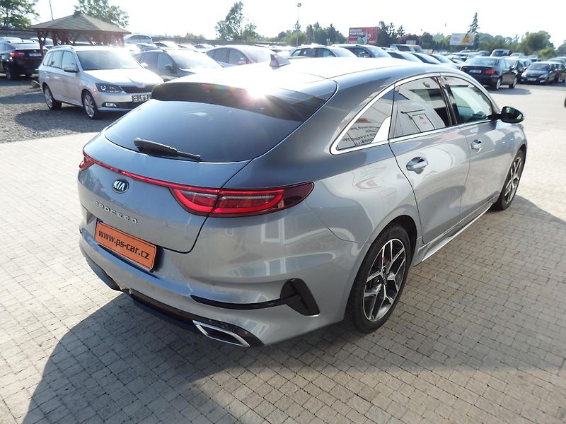 Kia ProCeed 1.5 T-GDI ZÁLOHOVÁNO - fotka 4 z 19