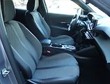 Peugeot 2008 (2025) Allure 1.2 PureTech - náhled 9