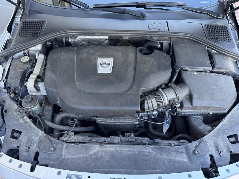Volvo S60 D3 - fotka 22 z 24