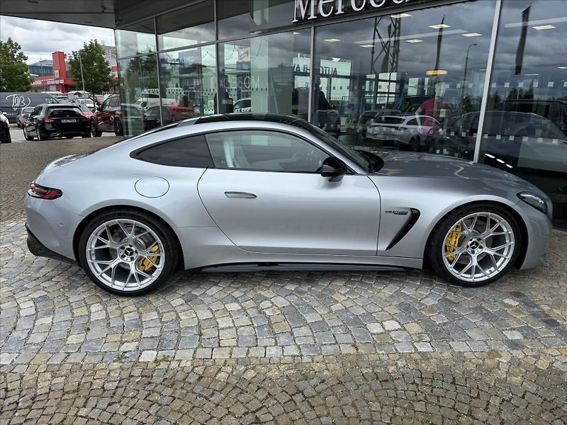 Mercedes-Benz AMG GT 63 4M+ - fotka 33 z 40