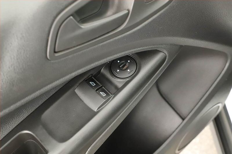 Ford Transit Connect (2014) Trend 1.6 TDCi, 3Místa, ČR - fotka 10 z 15
