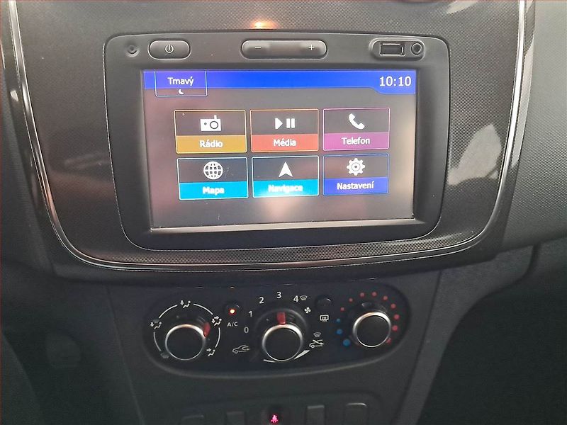 Dacia Sandero (2017) 1.2 16V, Navi - fotka 12 z 16