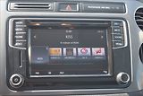 Volkswagen Tiguan 1,4 TSI 92KW R-LINE TOP STAV! - náhled 41