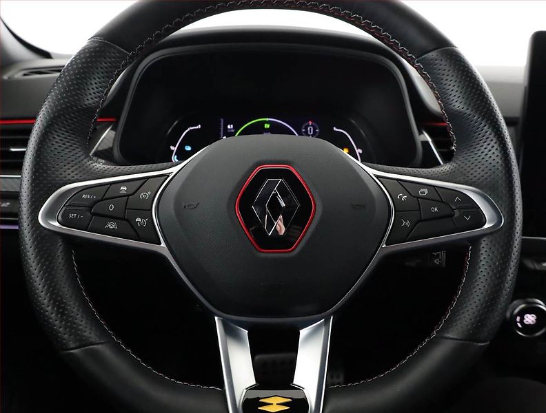 Renault Arkana (2021) R.S.Line E-Tech - fotka 8 z 21
