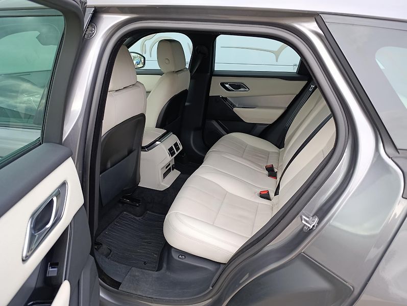 Land Rover Range Rover Velar P250 R-DYNAMIC 1.MAJ v ČR DPH - fotka 13 z 37