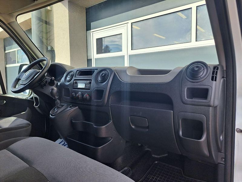 Renault Master (2013) 2.3 DCI - fotka 16 z 26
