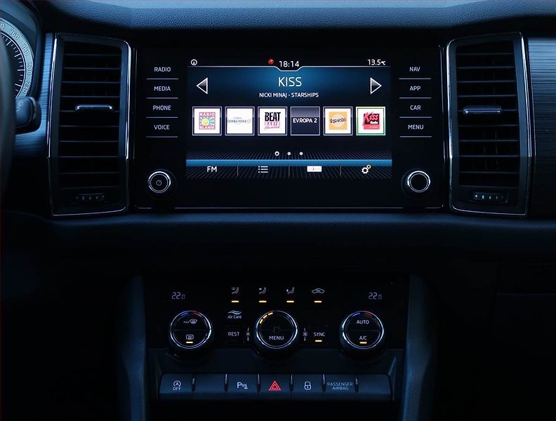 Škoda Kodiaq (2019) Style 1.5 TSI, Kůže, Navi - fotka 12 z 19