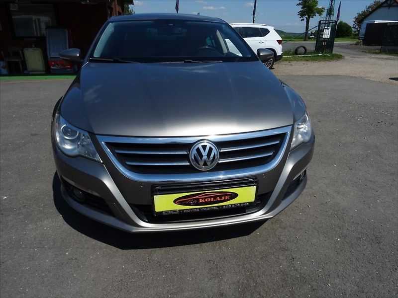 Volkswagen Passat CC 2,0 TDi 100 kW - fotka 26 z 26