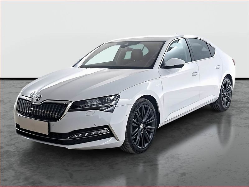 Škoda Superb (2020) Laurin&Klement iV 1.4 TSI PHEV - fotka 2 z 24