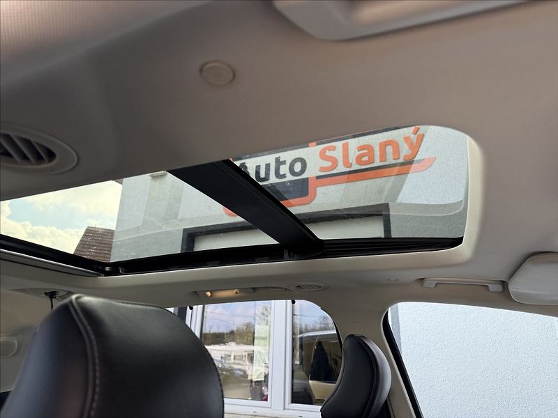 Ford Galaxy 2,0 Titanium,177kW,po servisu - fotka 34 z 38