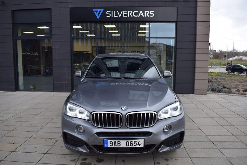 BMW X6 (2015) 40d Xdrive/Navi/větraná sed - fotka 6 z 35