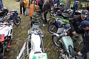 Pphled na část vystavených motocyklů.