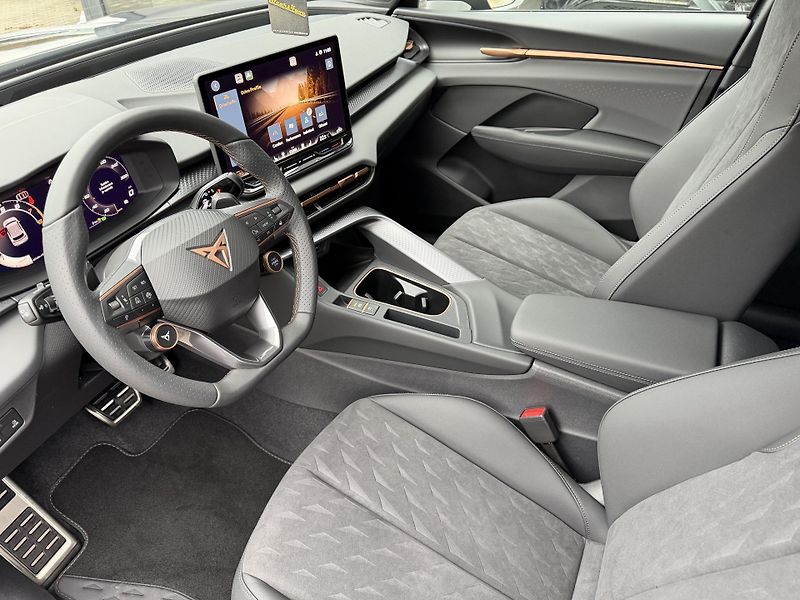Cupra Terramar (2026) 2.0TSI 150kW 4WD R20 ZÁRUKA 5! - fotka 21 z 43