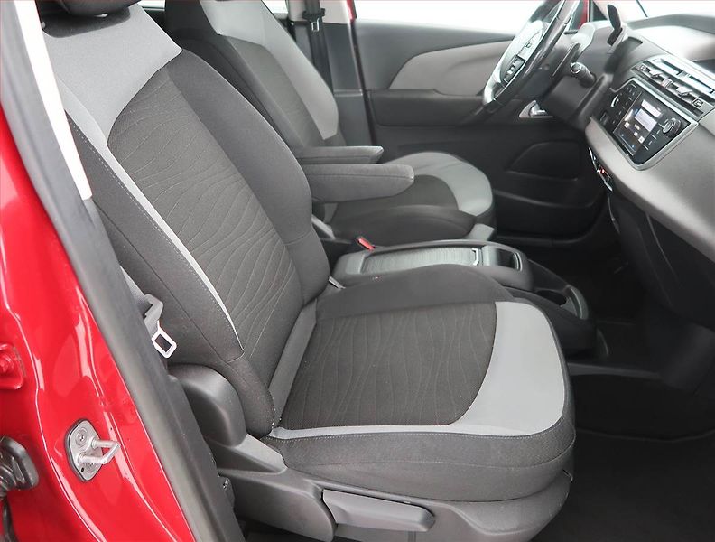 Citroën C4 Picasso (2014) 1.6 HDi, Automat, Navi - fotka 9 z 21