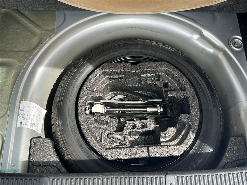 Škoda Roomster 1,2 HTP 69PS  Style - fotka 35 z 45