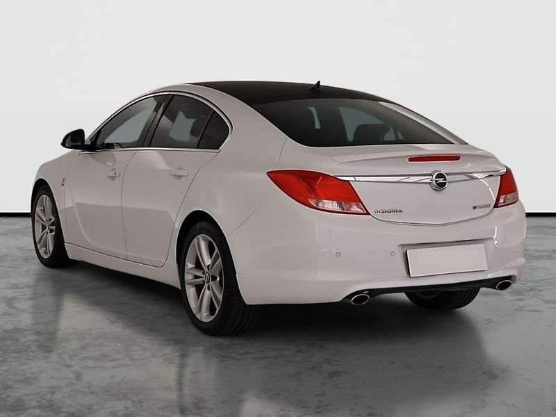 Opel Insignia (2012) 2.0 BiTurbo CDTI, Serv.kniha - fotka 4 z 21