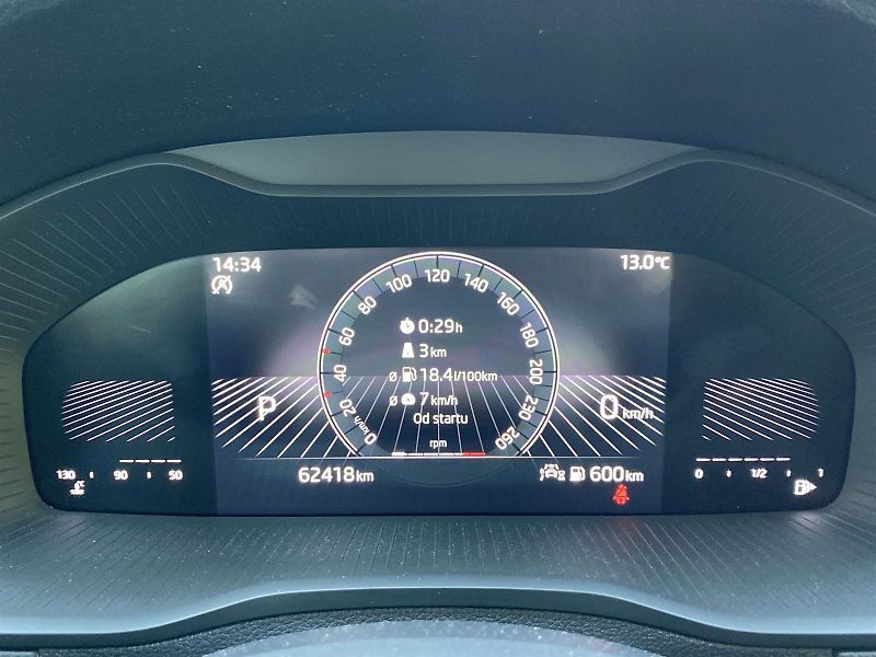 Škoda Karoq (2023) 2.0 TDI 4x4 DSG Ambition - fotka 7 z 32
