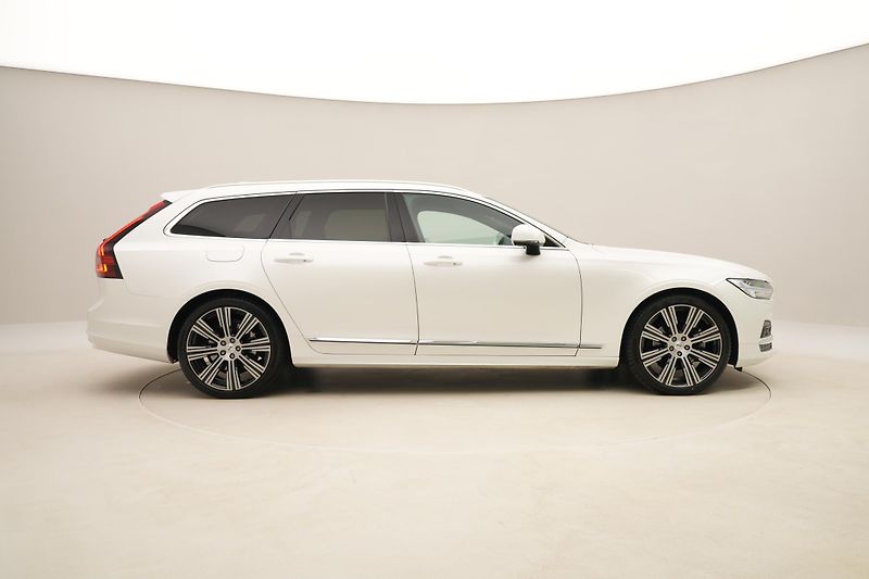 Volvo V90 B4 BRIGHT PLUS AUT - fotka 14 z 63