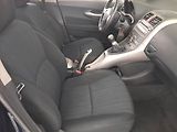 Toyota Auris (2008) 1.4 D-4D, Serv.kniha - náhled 9