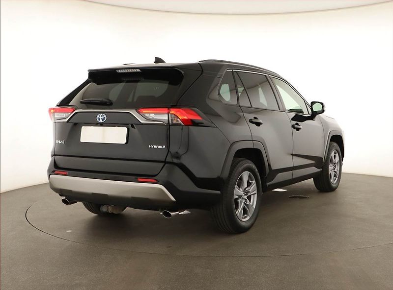 Toyota RAV4 (2023) Comfort 2.5 Hybrid - fotka 5 z 18