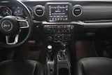 Jeep Wrangler (2022) 2.0 4xe PHEV Unlimited Sahara - náhled 25