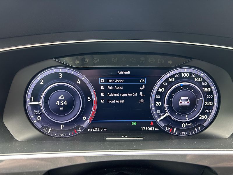 Volkswagen Tiguan (2016) 2.0TDi110KW 1majitelDSG4x4 - fotka 23 z 39