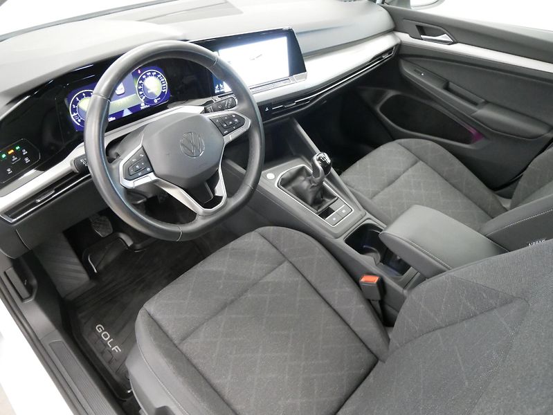 Volkswagen Golf - fotka 12 z 23