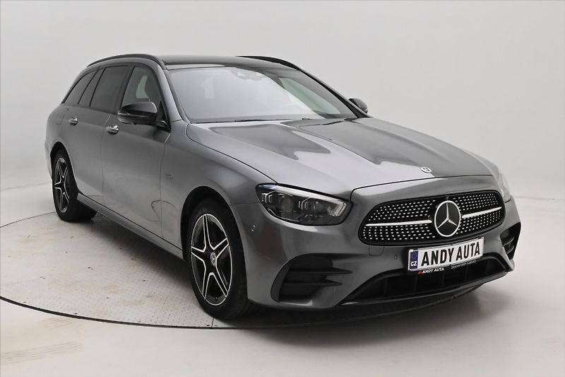 Mercedes-Benz Třídy E 2,0 300de 225kW 4Matic Záruka - fotka 3 z 30