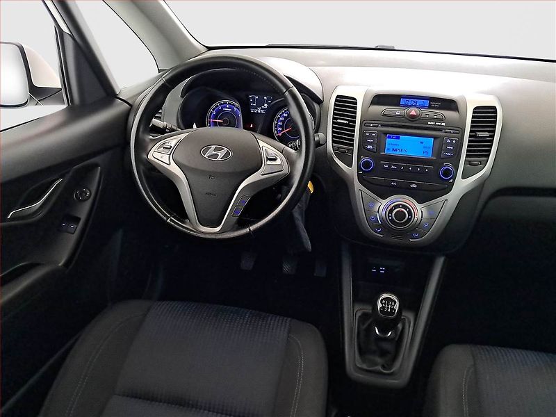 Hyundai ix20 (2018) 1.4 CVVT, ČR,1.maj - fotka 7 z 15