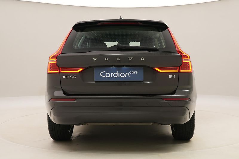 Volvo XC60 B4 CORE AUT CZ - fotka 11 z 45