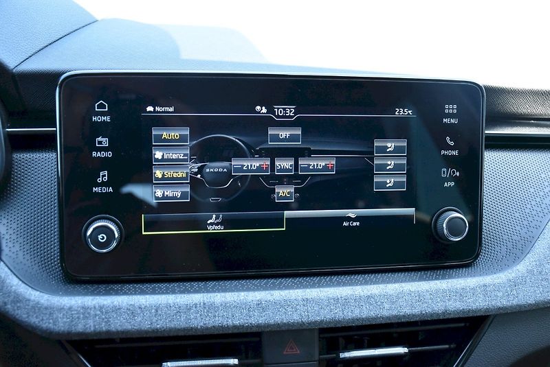 Škoda Scala (2025) Selection 1.0 TSI 85kW - fotka 11 z 25