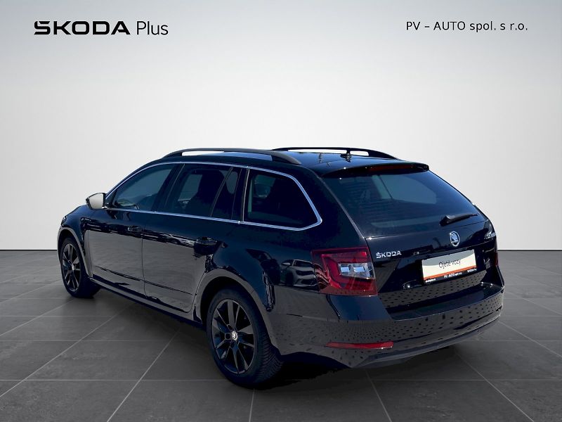 Škoda Octavia (2018) 1.5 TSI 110kW DSG Style Plus c - fotka 26 z 31