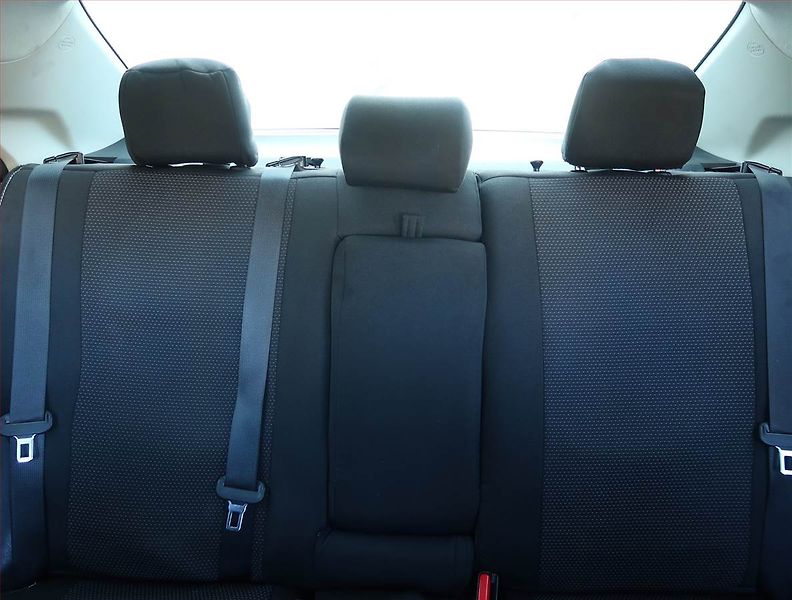 Toyota Corolla (2016) 1.6 Valvematic, Automat - fotka 10 z 22
