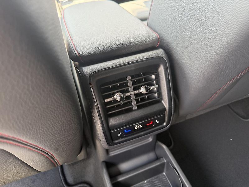 Škoda Kodiaq (2026) RS 2.0TSI 195kW 4X4 DCC NT TZ! - fotka 24 z 50