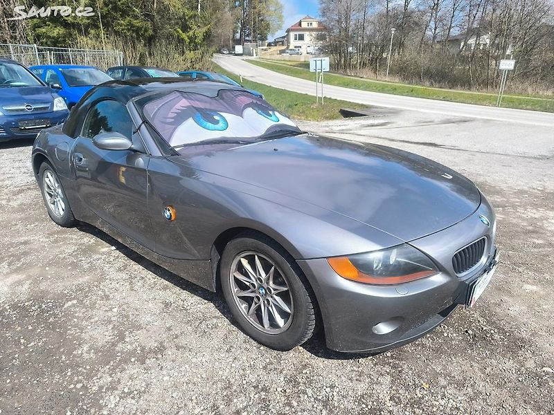 BMW Z4 6V,KRÁSNÁ,VÝBAVA,ALU,+HARDTOP - fotka 1 z 33
