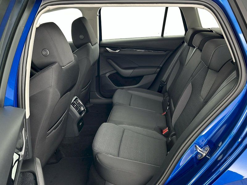 Škoda Octavia (2025) Combi DSG 2.0TDI 110kW Selecti - fotka 8 z 27