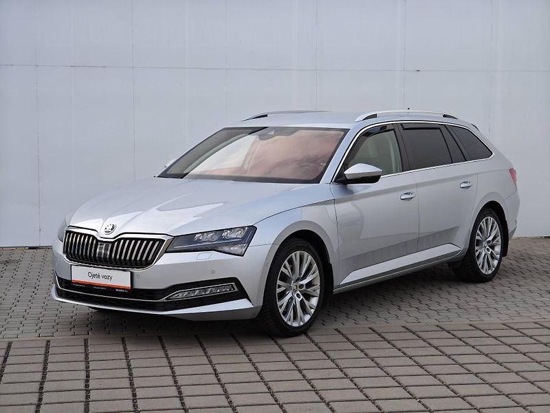 Škoda Superb Style 7DSG 1,5TSI - fotka 1 z 24
