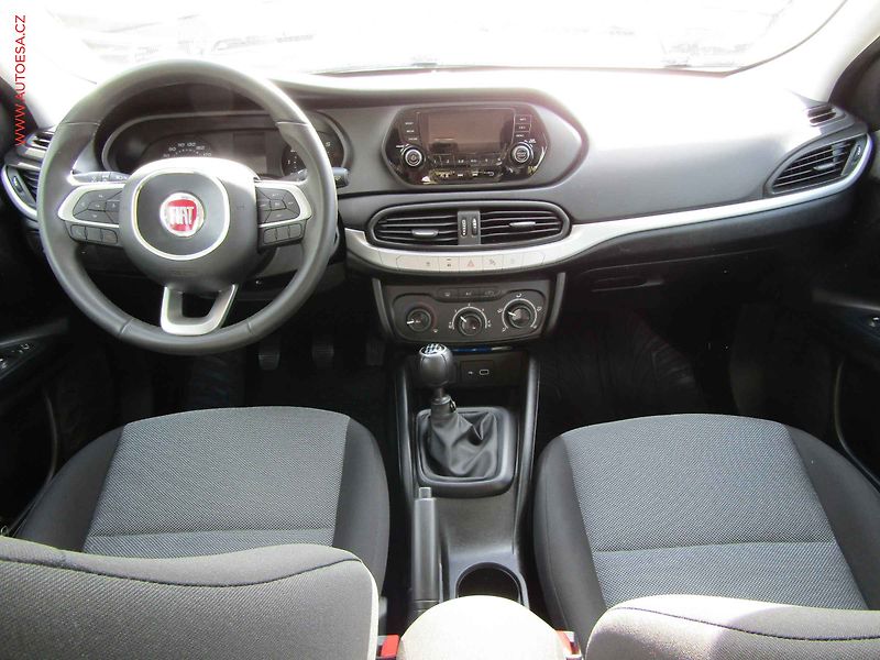 Fiat Tipo (2020) 1.4 i, 2.maj,ČR, Klima - fotka 8 z 18
