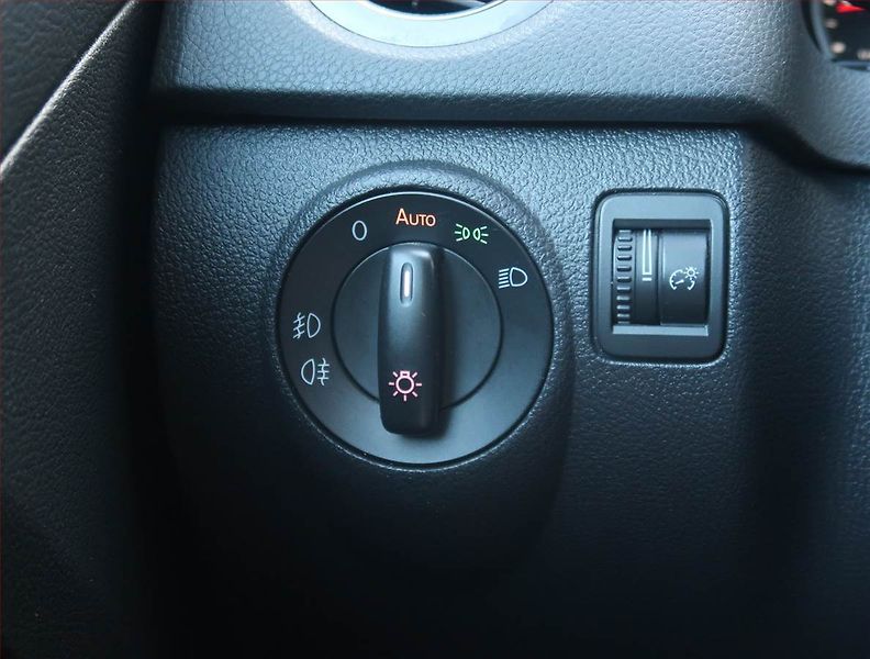 Volkswagen Tiguan (2010) 2.0 TDI, 4X4, Tempomat - fotka 20 z 23