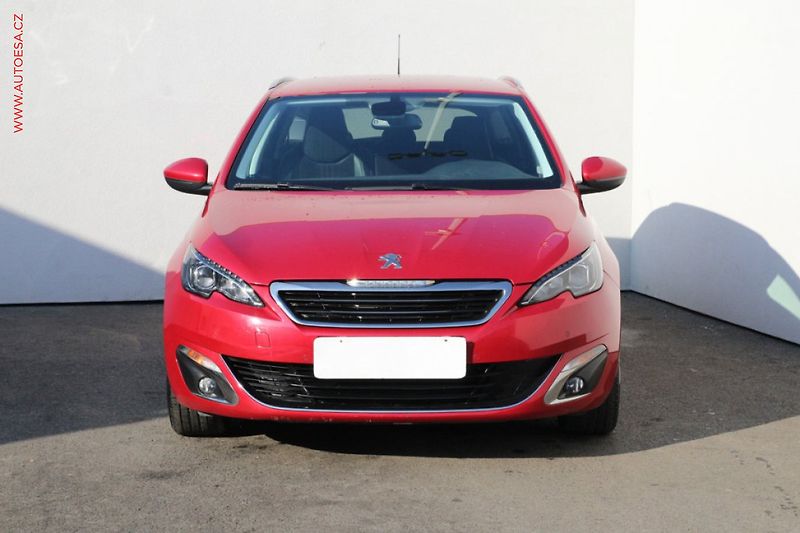 Peugeot 308 (2016) 1.6 BlueHDi, Active, tempo - fotka 2 z 3