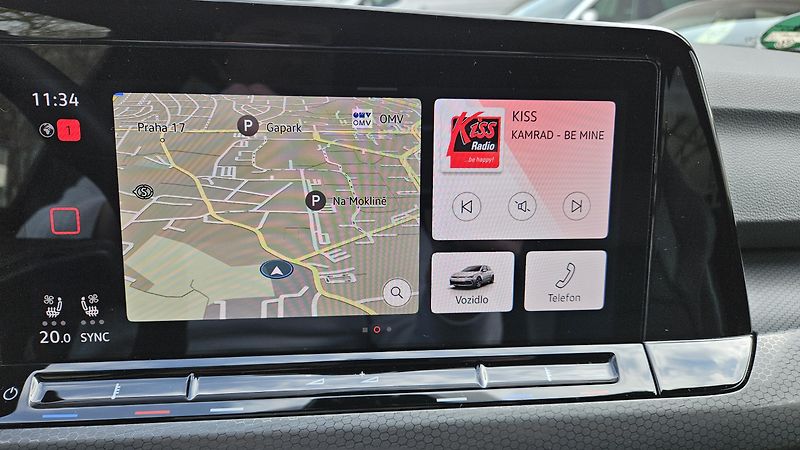 Volkswagen Golf (2023) GTI 2.0TSI 180kW DSG - fotka 23 z 36