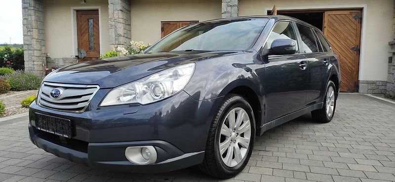 Subaru Outback 2.5 4x4 automat - fotka 19 z 28
