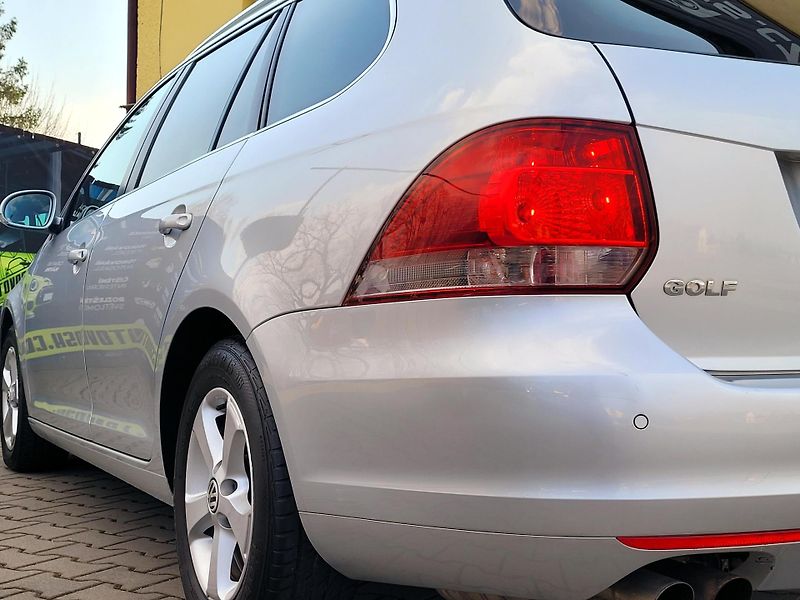 Volkswagen Golf 1,4 TSi Highline ROZVODY     - fotka 39 z 40