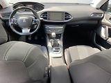 Peugeot 308 (2018) 1.5 HDi, Allure, panor, navi - náhled 8